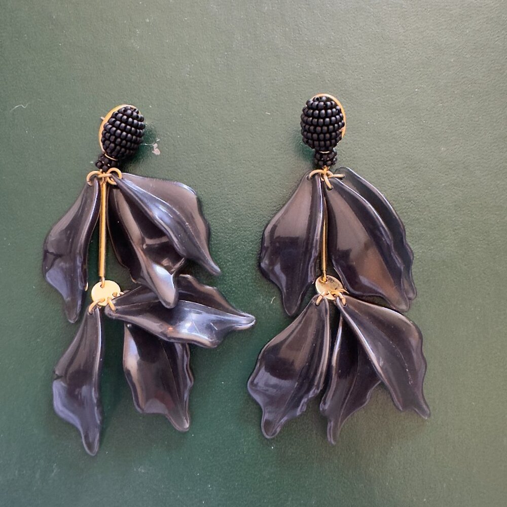 Black Tuckernuck Flower Drop Earrings